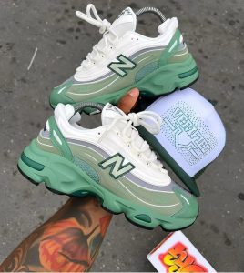 New Balance 1000"Mallard Green W/Sea Salt Snks